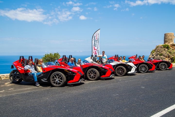 Explore Mallorca en su propio coche de Fórmula Uno