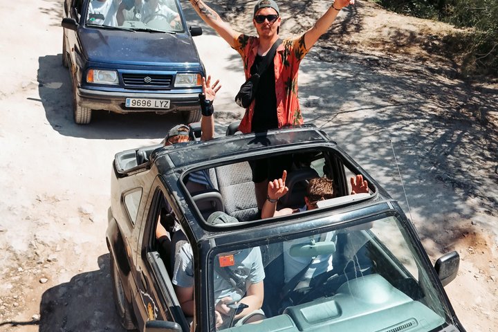 Auto-Manejo 4x4 Off Road Jeepsafari Tour Mallorca