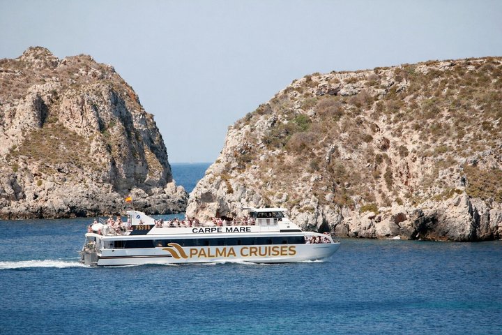 5-hours Palma Catamaran Cruise
