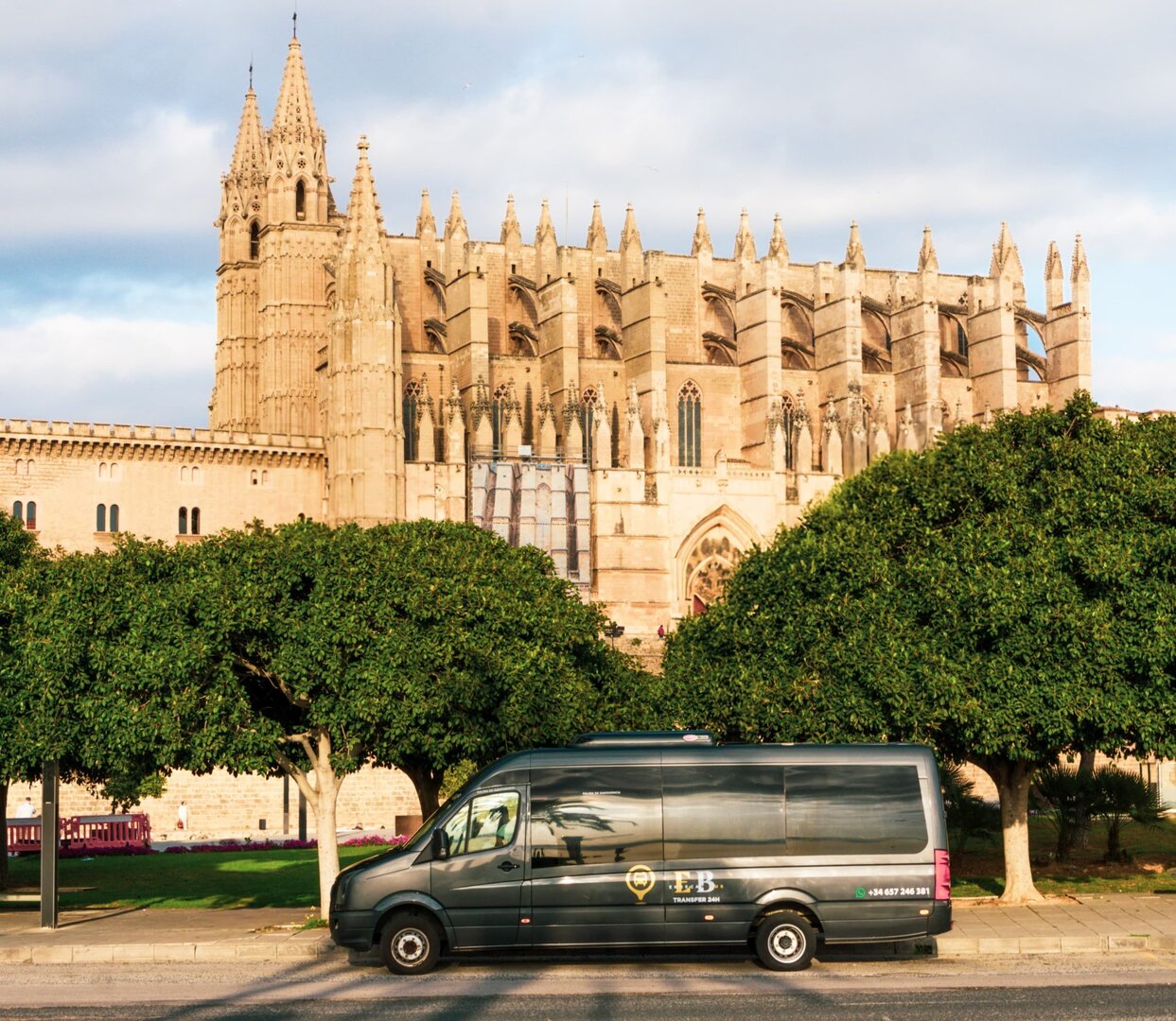 Enrecar bus Transfer Mallorca, Transport, Palma de Mallorca, photo 2