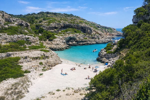 Ses Salines, Compare car rental prices in Mallorca. Find the best deals on vehicles across the island and book your perfect ride with MallorCard.