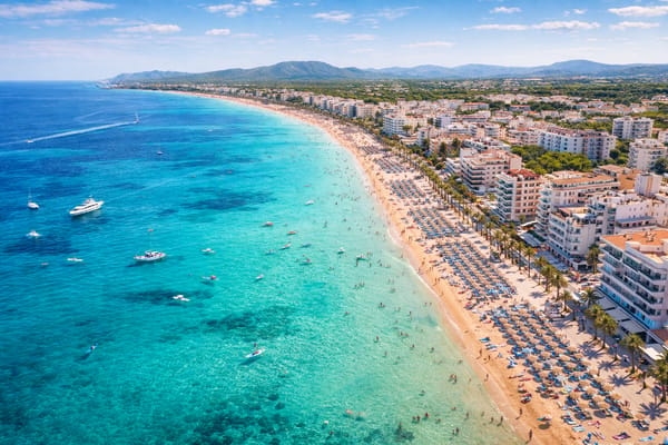 Cala Millor, Compare car rental prices in Mallorca. Find the best deals on vehicles across the island and book your perfect ride with MallorCard.
