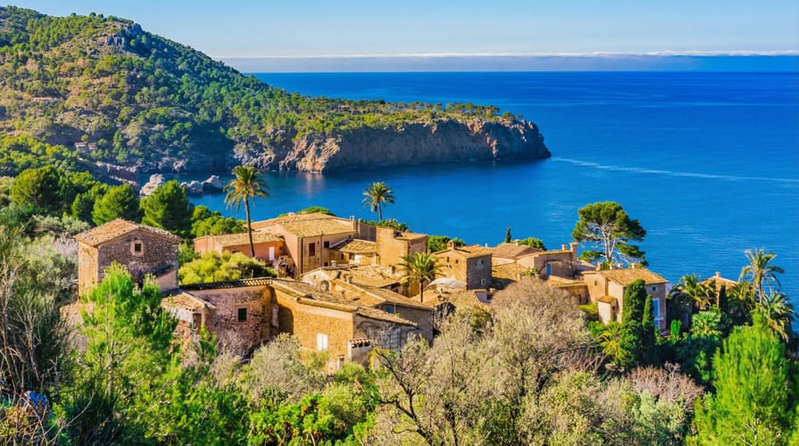 Llucalcari
