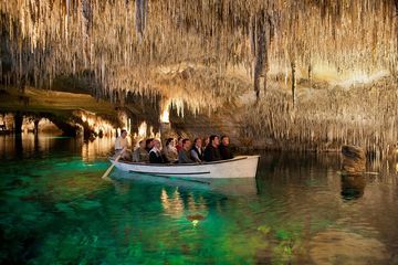 Esplorare Maiorca: negozio di perle di Maiorca e grotte di Drach, water-activities, Manacor, Mallorca, photo 1