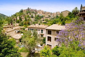 Palma de Mallorca Shore Excursion: Palma, Deia and Sa Foradada, water-activities, Palma de Mallorca · Deià, photo 2