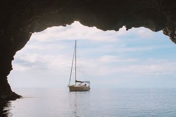 Private Sunset Sailing Tour along the North Coast, water-activities, Puerto de Sóller · Sóller, Mallorca, photo 2