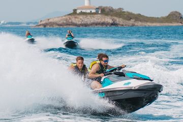 Jetski-tur rundt Alcanda Island, water-activities, Puerto de Alcúdia · Alcúdia, Mallorca, photo 1