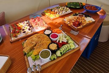 Luxury Catamaran sailing with welcome Drinks Tapas Max10-12Person, water-activities, Palma de Mallorca · Palma, photo 3