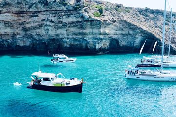 Palma Mallorca Shared All-incl Luxury Boat Trip | Sup and Snorkel, water-activities, Ses Illetes · Palma, Mallorca, photo 3, Anchorage near cap Rocat, the view is unbeatable