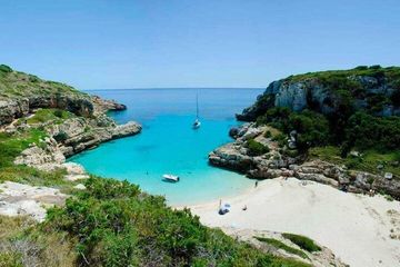 Cala Figuera Cala Mondragó Caló des Moro Cala Marmols tour in barca, water-activities, Cala Mondragó · Santanyí, Mallorca, photo 1