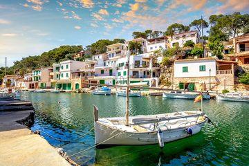 Palma de Mallorca Day Trip to EsTrenc Beach and Santanyí Villages, water-activities, Palma de Mallorca · Santanyí, photo 4