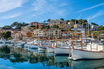 A morning visit to Valldemossa and Port Soller, water-activities, Valldemossa, Mallorca, photo 4, Traditional Majorcan boats at Port Sóller