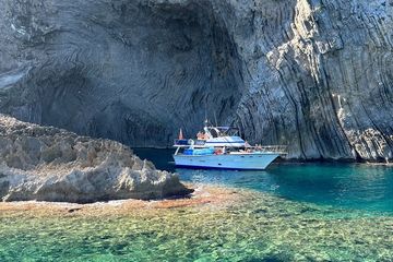 Mallorca Small Group Sunset Boat Cruise with Tapas and Drinks, water-activities, Alcúdia, Mallorca, photo 1