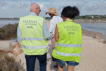 Private Tour Salinas de Es Trenc and Mesquidassa Olive Oil Salt, water-activities, Sant Jordi · Campos, Mallorca, photo 1