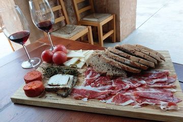 Authentic Family Winery Tour and Tasting in Mallorca, food-drink, Sencelles, Mallorca, photo 4