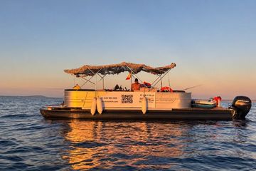 Mallorca Private Sunset Boat Charter con Cava fino a 11 ospiti, water-activities, photo 1
