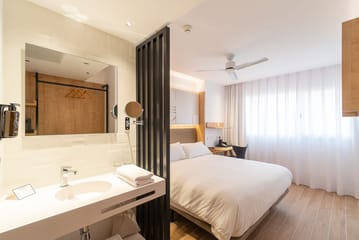Senator Cala Millor, Beach Hotel, Carrer de Binicanella, 3, 07560 Cala Millor, Mallorca, photo 1