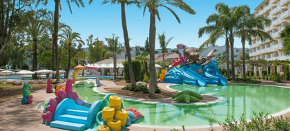 Iberostar Waves Ciudad Blanca, Family Hotel, Carretera Puerto Alcudia–Arta, 43, Bahía de Alcudia, 07408 Port d’Alcúdia, Mallorca, Spain, photo 4