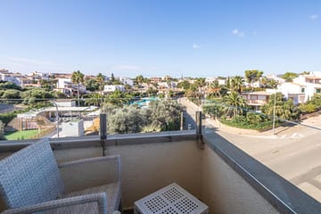 JS Portocolom Suites, Budget Hotel, Carrer de l'Orada, 07670 Portocolom, Mallorca, photo 2, JS Portocolom Suites balcony view Mallorca