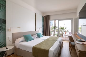 JS Yate, Beach Hotel, Via França, 18, 07458 Can Picafort, Mallorca, photo 1, Hotel JS Yate room