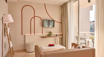 Zafiro Alzinar Mar Adults Only (+16), Adult Only Hotel, Carrer Saladina, S/N, 07458 Can Picafort, Mallorca, photo 2, Zafiro Alzinar Mar Adults Only Mallorca living room
