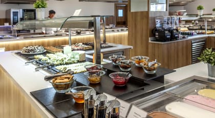 Zafiro Palmanova, All Inclusive Hotel, Av. de Cas Saboners, 5, 07181 Palmanova, Mallorca, photo 4, Zafiro Palmanova mallorca buffet breakfirst