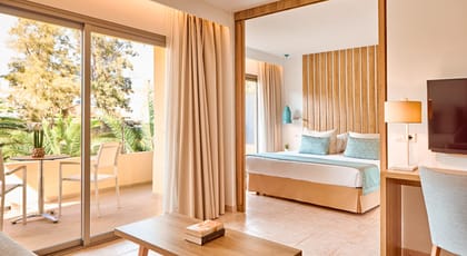 Zafiro Palmanova, All Inclusive Hotel, Av. de Cas Saboners, 5, 07181 Palmanova, Mallorca, photo 1, Zafiro Palmanova mallorca bed room