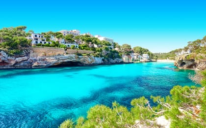 Cala Santanyi car rental location