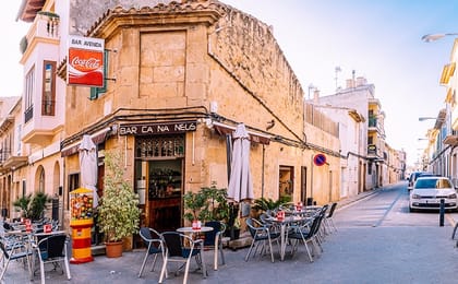 Llucmajor car rental location