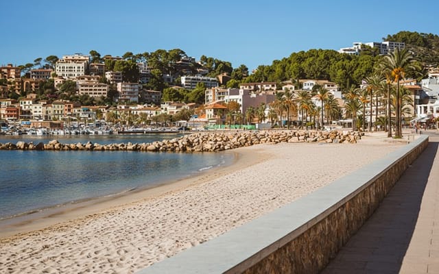 Platja des Port de Soller, Beaches, Mallorca, photo