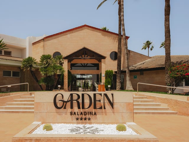 Garden Saladina