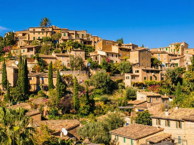 Deià, Mallorca, photo