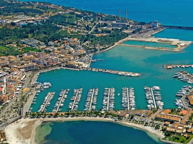 Puerto de Alcúdia, Mallorca, photo