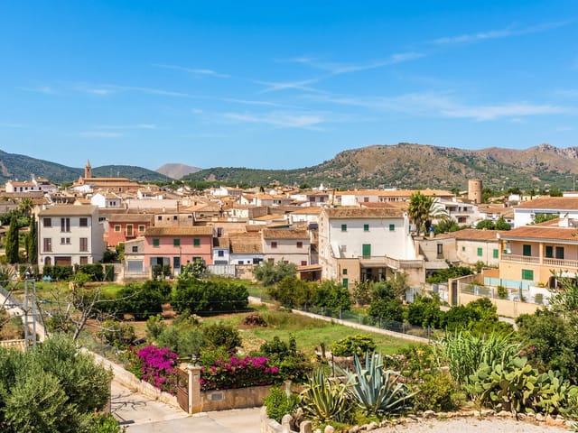 Sant Llorenç des Cardassar, city, photo
