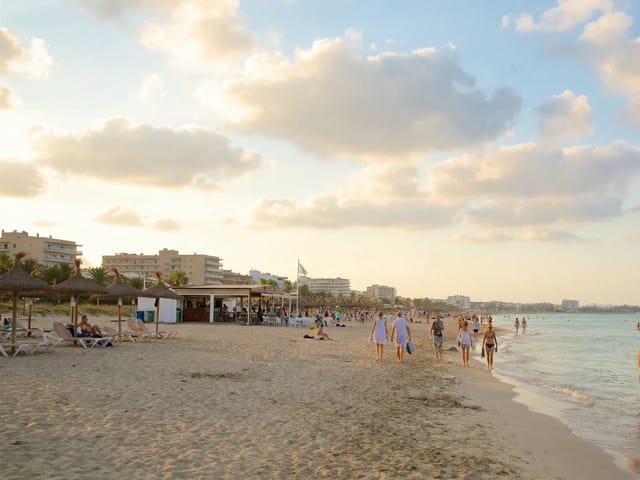 El tiempo en Mallorca en octubre: final de verano suave, mar cálido y ambiente más tranquilo, photo