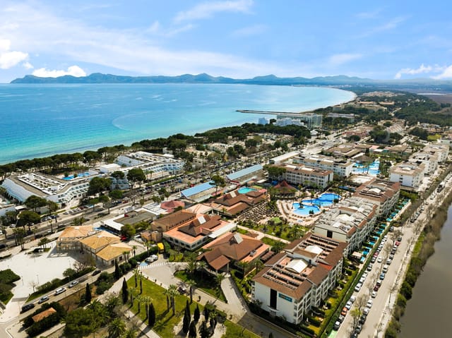 VIVA Blue & Spa, Family Hotel, Puerto de Alcúdia, Mallorca, photo