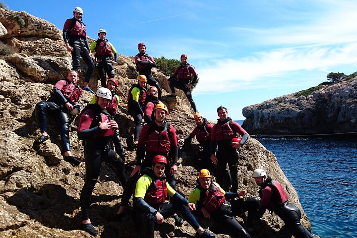 Coasteering nel sud di Maiorca con trasferimenti, water-activities, Palma de Mallorca · Llucmajor
