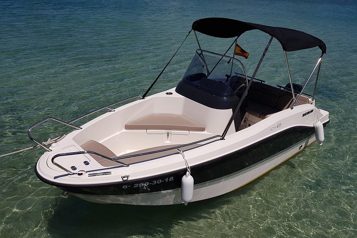 Boat rental without license - B450 'Theia' (4p) - Can Pastilla, water-activities, Can Pastilla · Palma, Mallorca