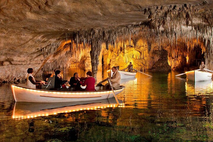 Caves of Drach Private Tour with hotel pick up and drop off, water-activities, Palma de Mallorca · Manacor