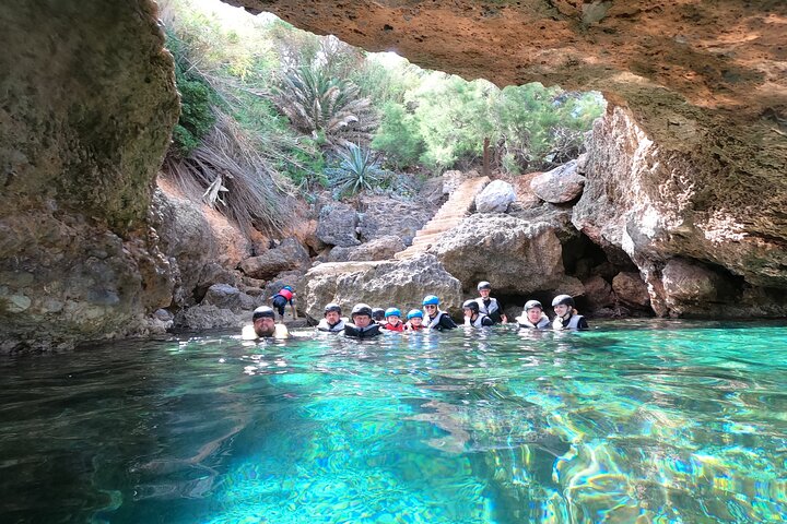 Mallorca: Kayaking, sjøhule, klipphopping og snorkeltur, water-activities