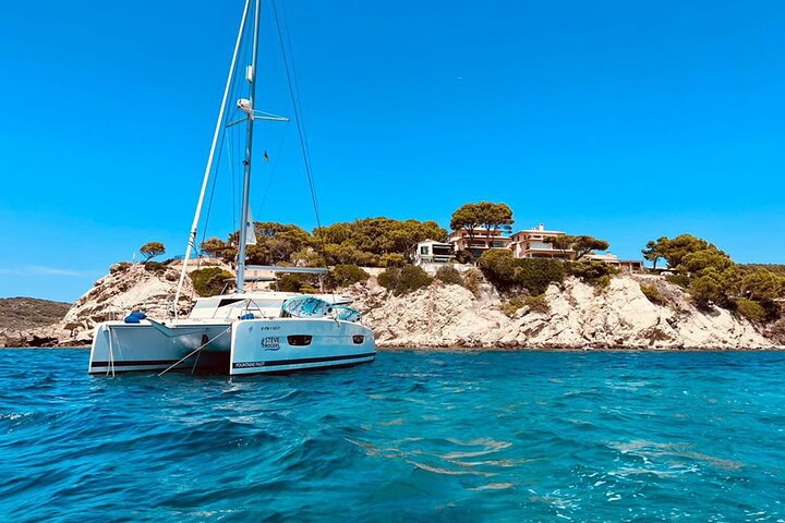 Luxury Catamaran sailing with welcome Drinks Tapas Max10-12Person, water-activities, Palma de Mallorca · Palma