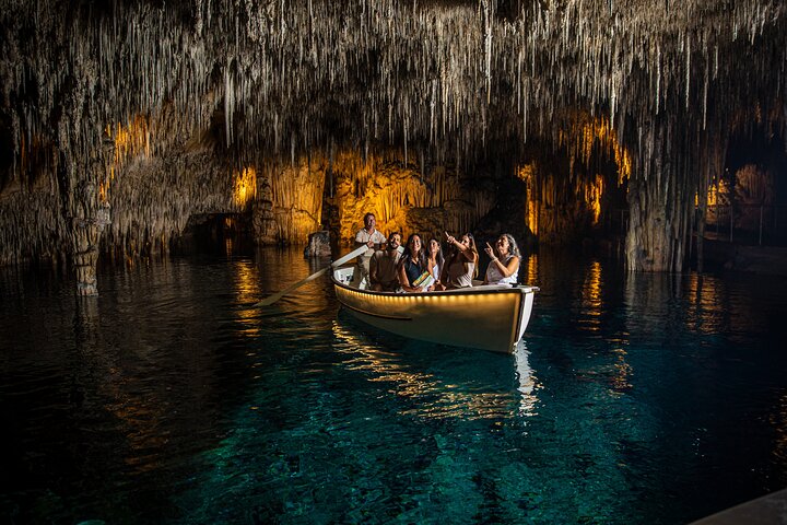 Esplorare Maiorca: negozio di perle di Maiorca e grotte di Drach, water-activities, Manacor, Mallorca