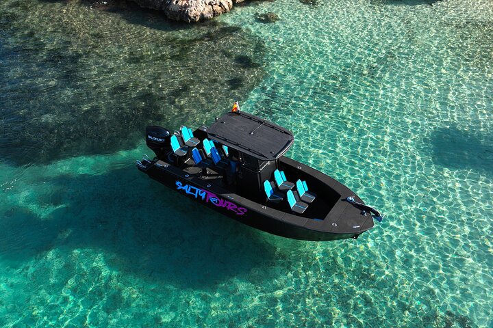 Charter boat tour in Palma Bay: Snorkeling and Paddle Surf, water-activities, Palma de Mallorca · Palma