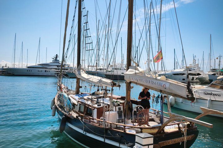 Passeio de barco ao pôr do sol em Maiorca com tapas e bebida incluídas., water-activities, Palma, Mallorca