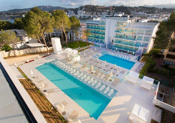 Reverence Life Hotel, Adult Only Hotel, Carrer de Lisboa, 4, 07180 Santa Ponça, Illes Balears, Spain, Mallorca