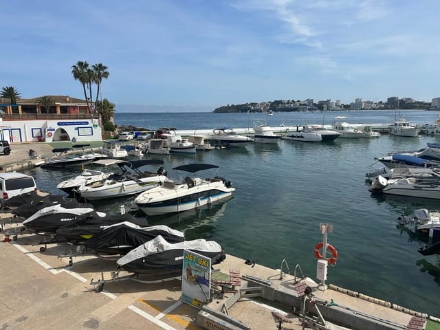 Club Náutico Palmanova, Yacht Harbor, Palmanova, Mallorca