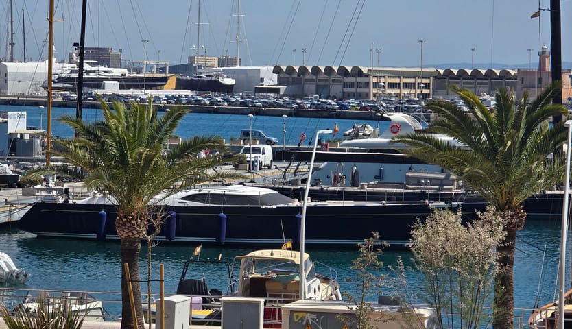 Marina Palma Cuarentena, Yacht Harbor, Palma de Mallorca