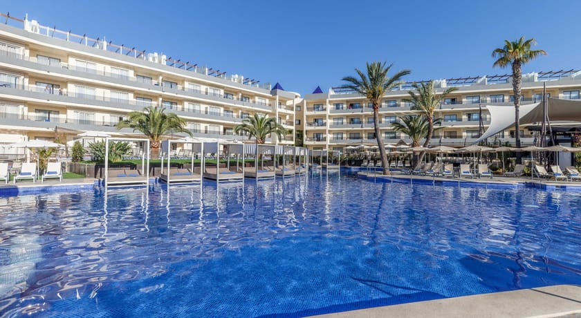 Zafiro Palmanova, All Inclusive Hotel, Av. de Cas Saboners, 5, 07181 Palmanova, Mallorca