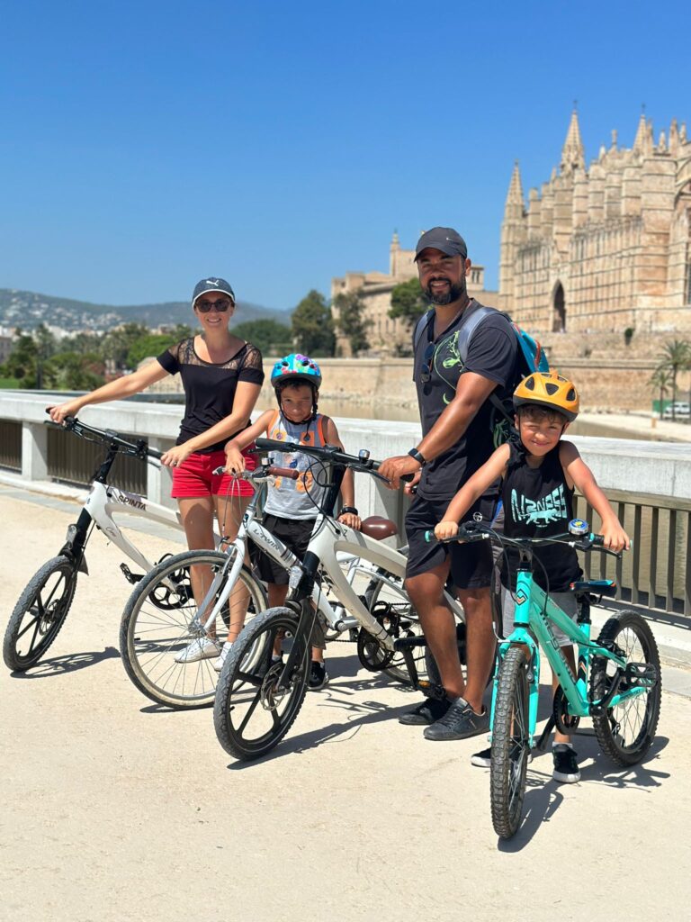 Guided bike family Tour Palma Mallorca