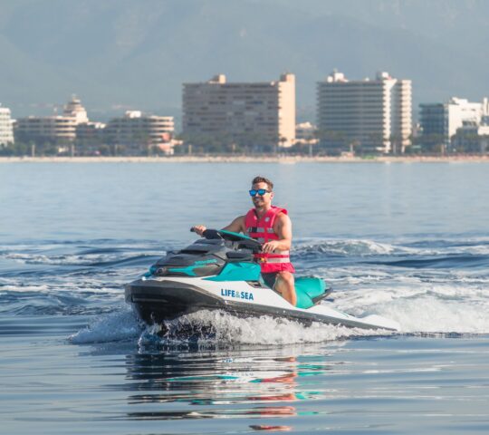 Jet Ski Excursion | Playa de Palma – Arenal Jet Ski Excursion | Playa de Palma – Arenal